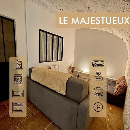 Place De Parking Au Pied Du Logement - Spacieux Et Atypique Apartment Orleans Bagian luar foto