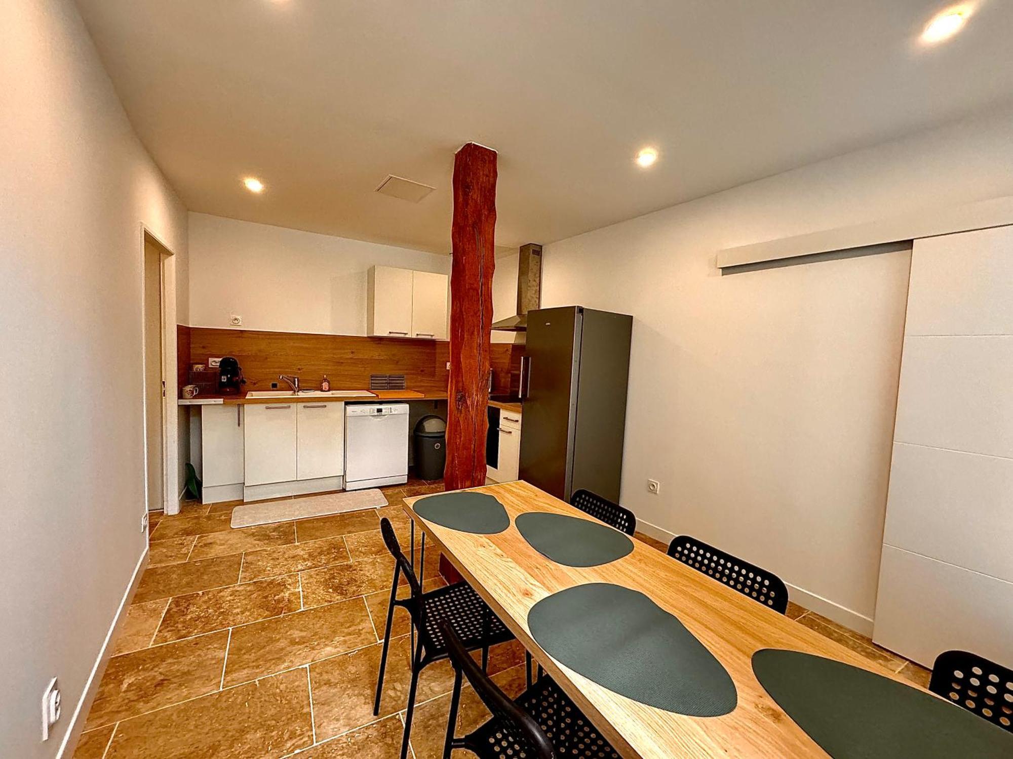 Place De Parking Au Pied Du Logement - Spacieux Et Atypique Apartment Orleans Bagian luar foto