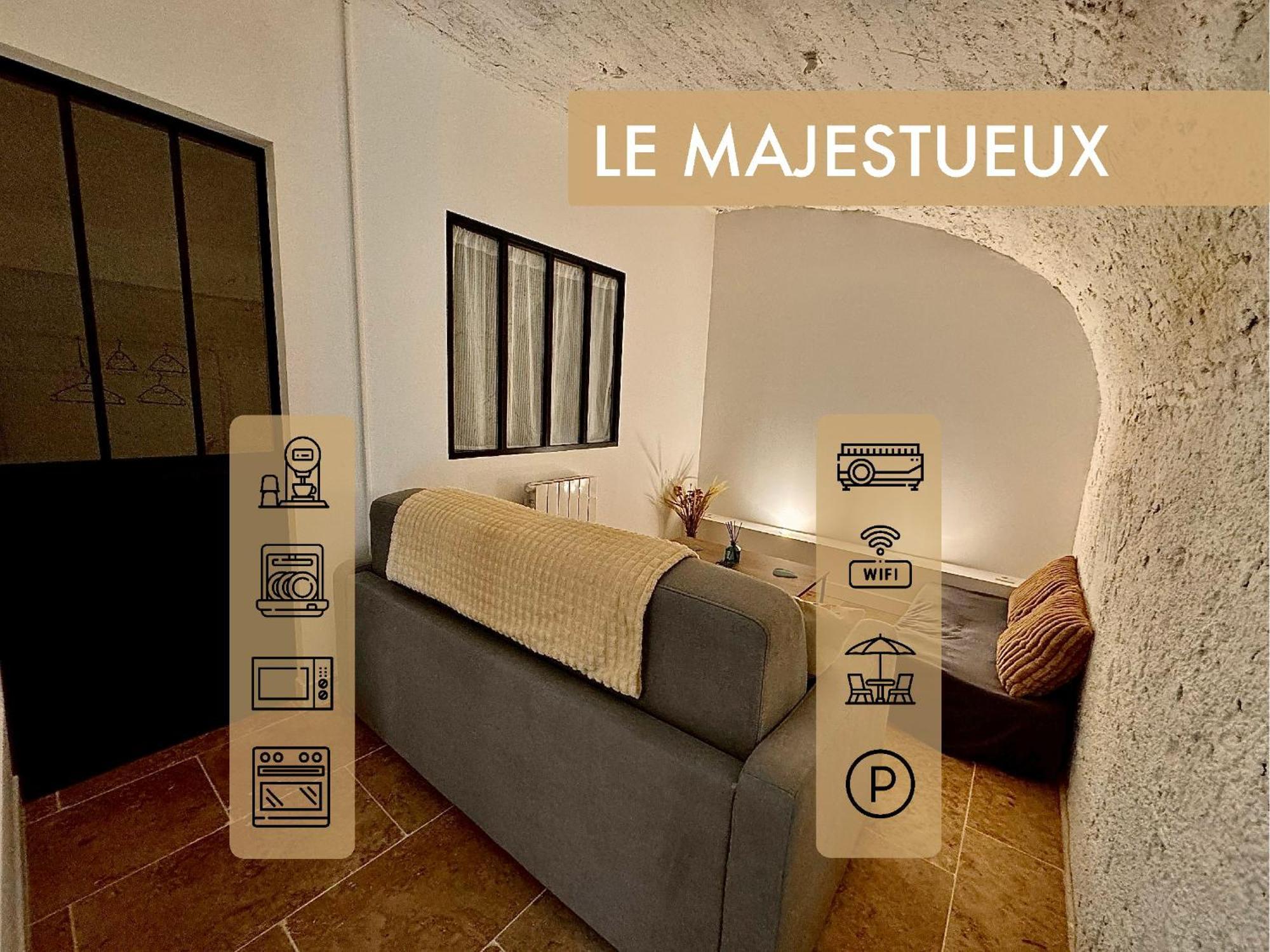Place De Parking Au Pied Du Logement - Spacieux Et Atypique Apartment Orleans Bagian luar foto